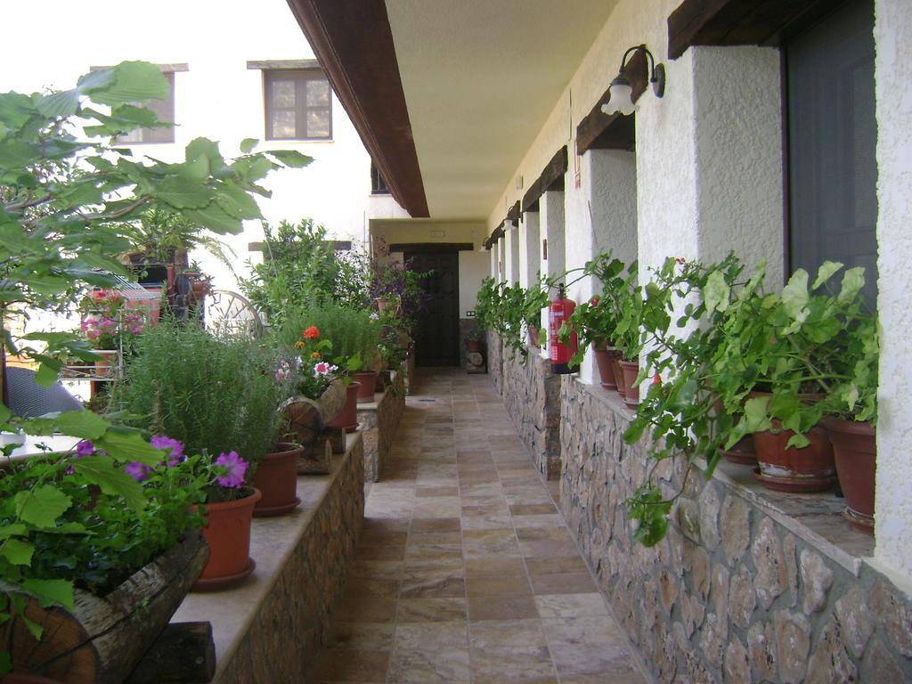 Apartamentos Rurales La Muralla II Canete  Buitenkant foto